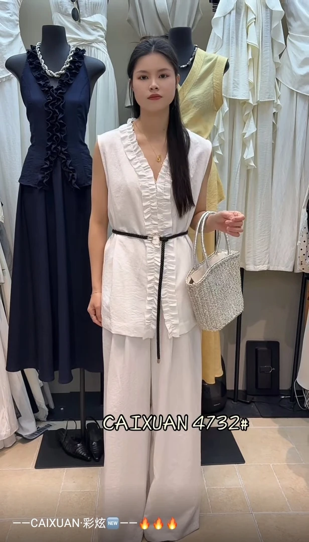 气质V领木耳边系带上衣阔腿裤套装女2025夏季新设计感无袖两件套