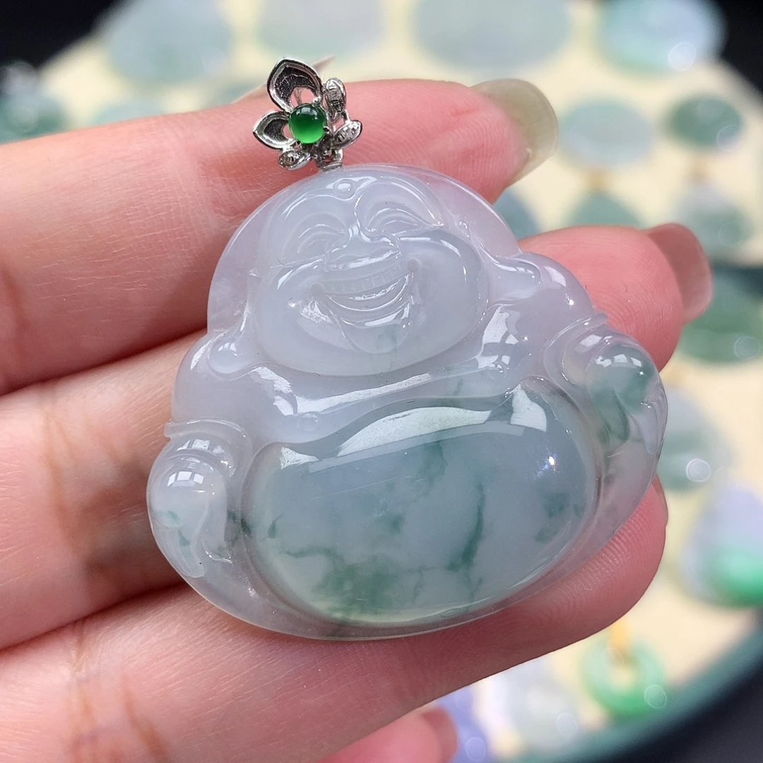 翡翠18K金镶嵌颈饰佛公