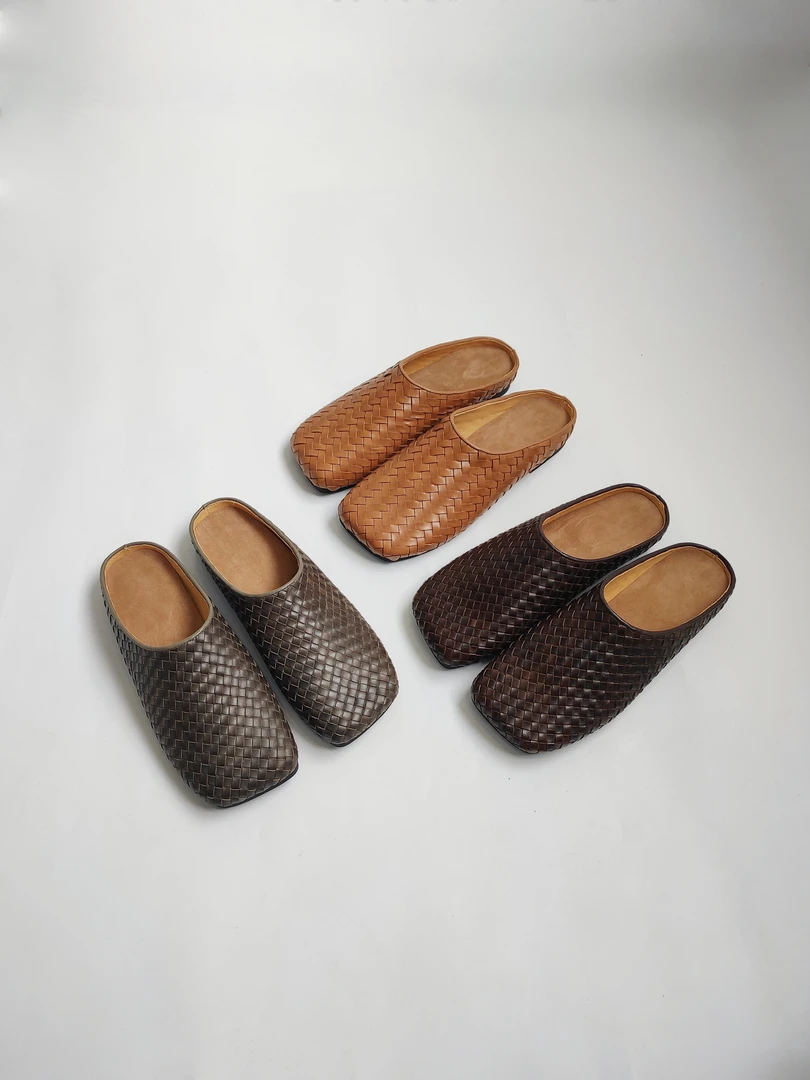 穆林娜 头层牛皮编织极简风老钱风穆勒半拖春夏款包头半拖50401