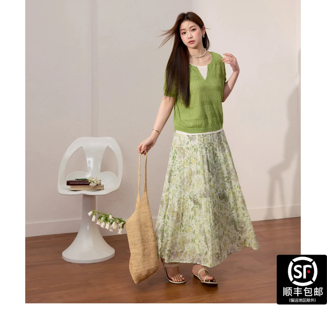 蓝语大码女装假两件镂空牛油果绿短袖碎花半身裙夏季套装06531