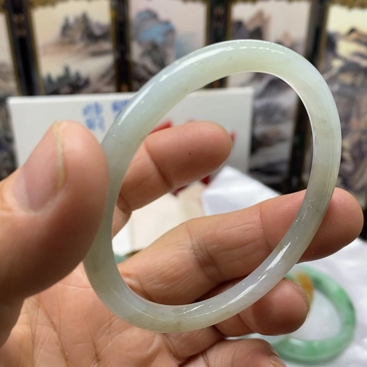翡翠未镶嵌手镯翡翠手镯55-57，卡6