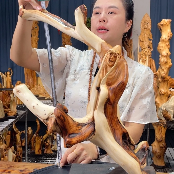 柏木（崖柏）随型摆件