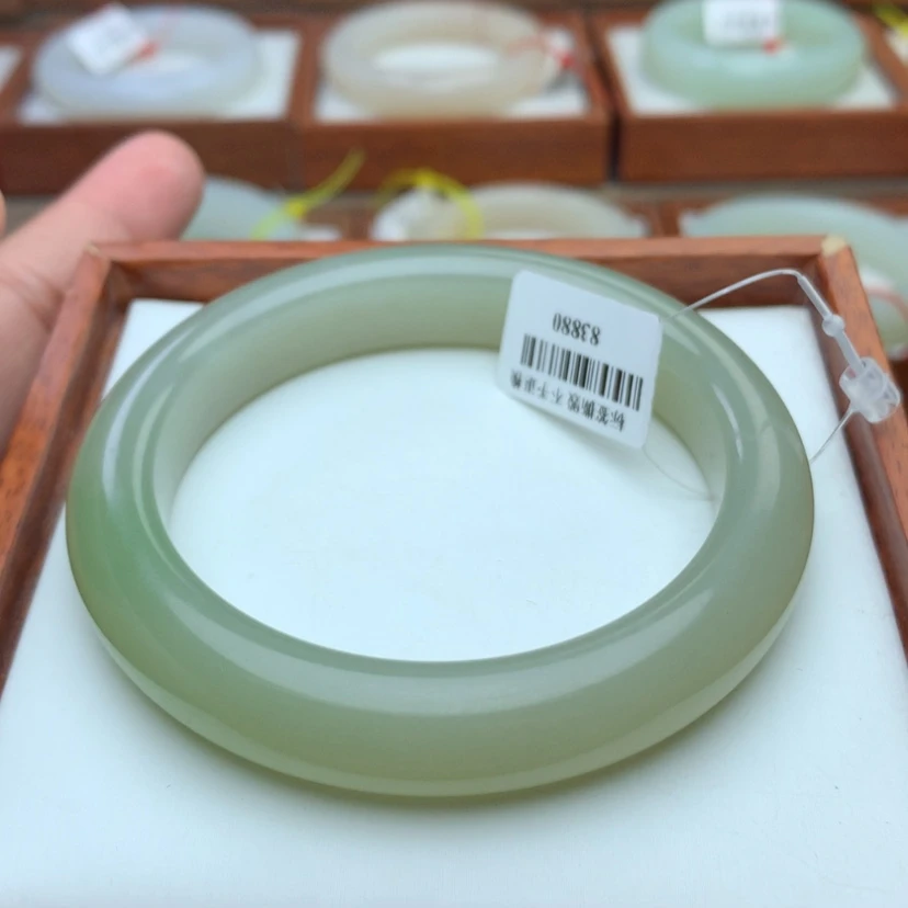 【闪购商品】和田玉手镯未镶嵌5859