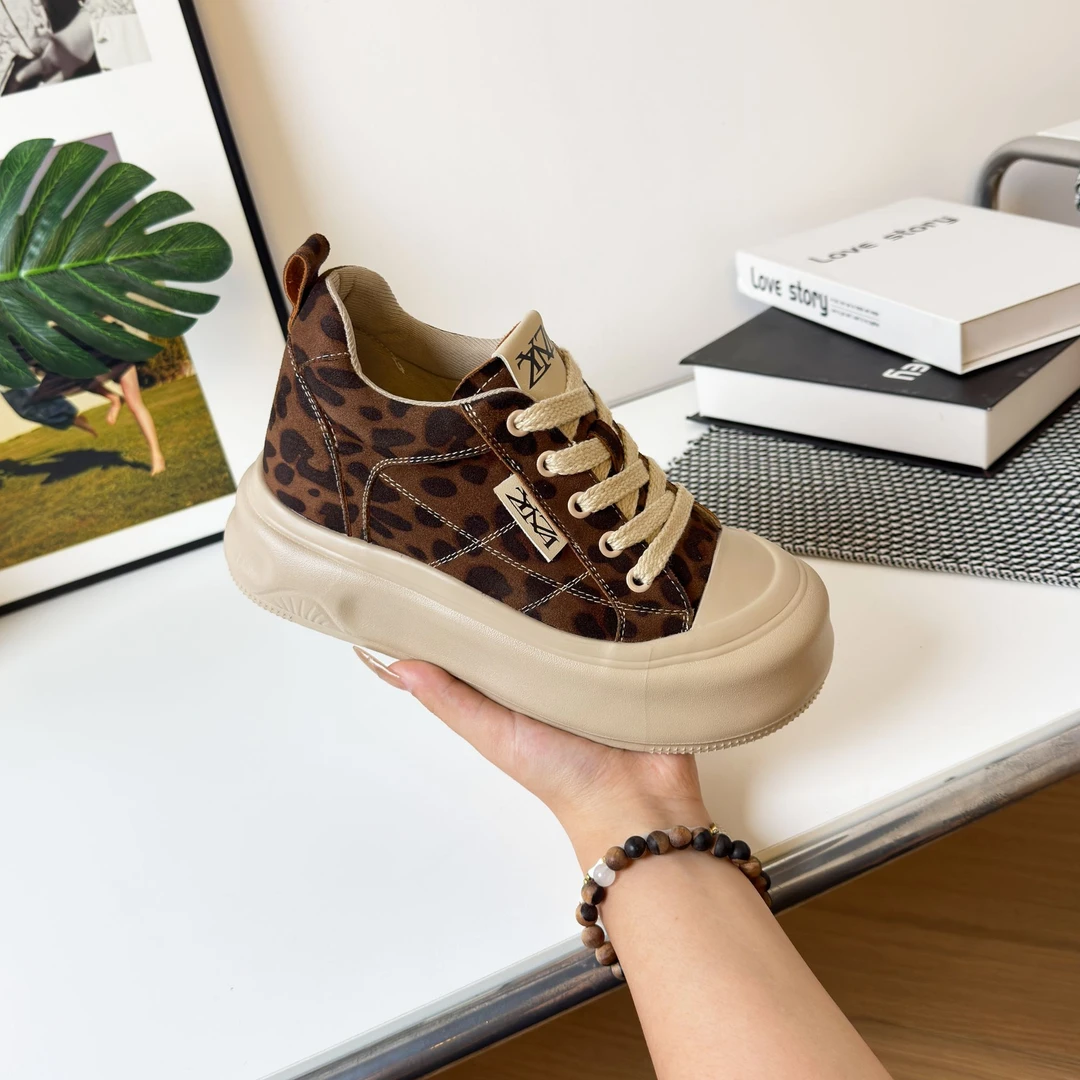 增高8CM 2025年新款系带豹纹板鞋厚底内增高小个子女鞋D830