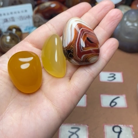 未镶嵌颈饰玛瑙/玉髓轻**逸打孔不退不换