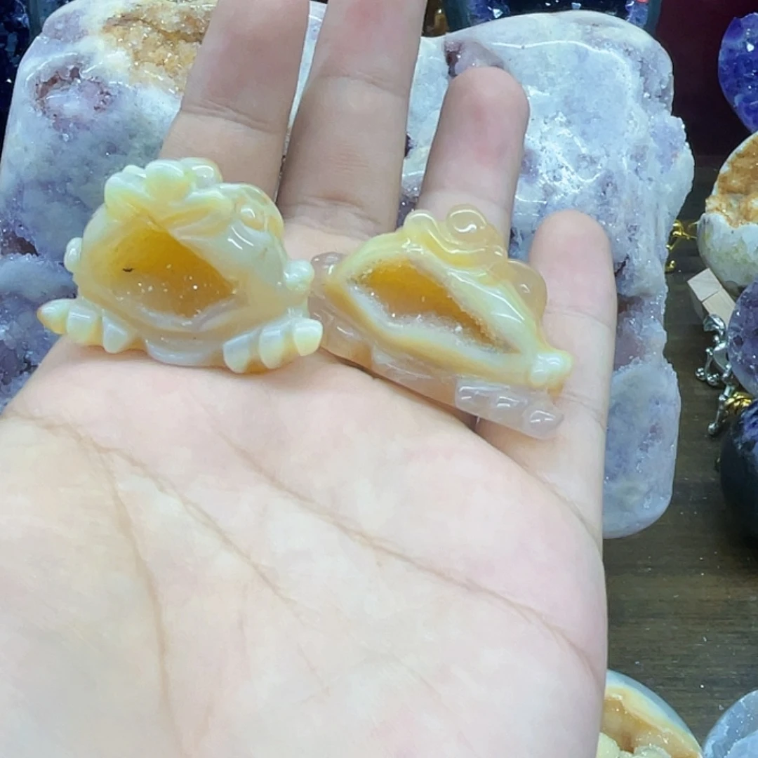 紫晶未镶嵌大型摆件（非配饰）