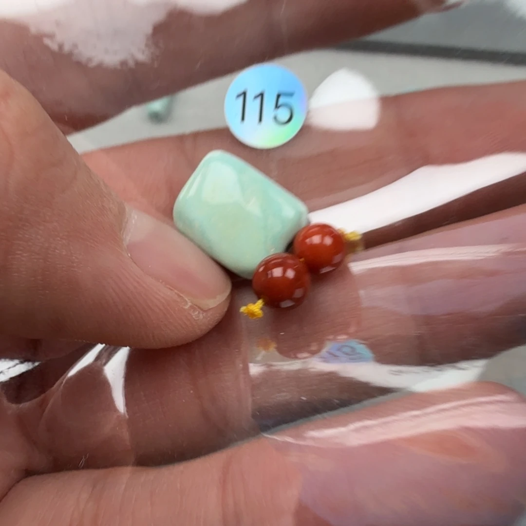 南红玛瑙未镶嵌珠宝奇石