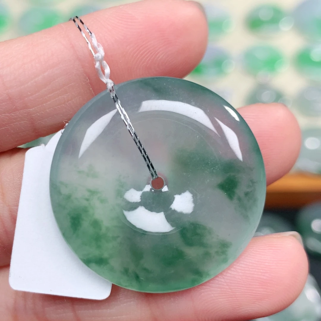 翡翠未镶嵌颈饰30.5-5.8