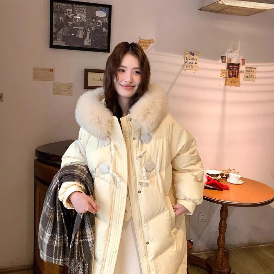 羽绒服女冬季2025新款中长款牛角扣设计大毛领加厚长款时尚百搭