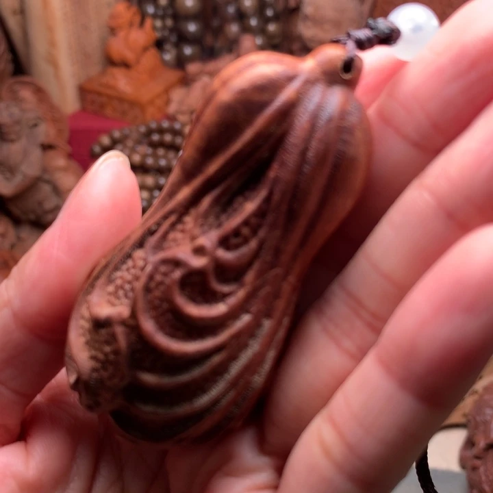 檀香木把件老山檀白菜瑕疵