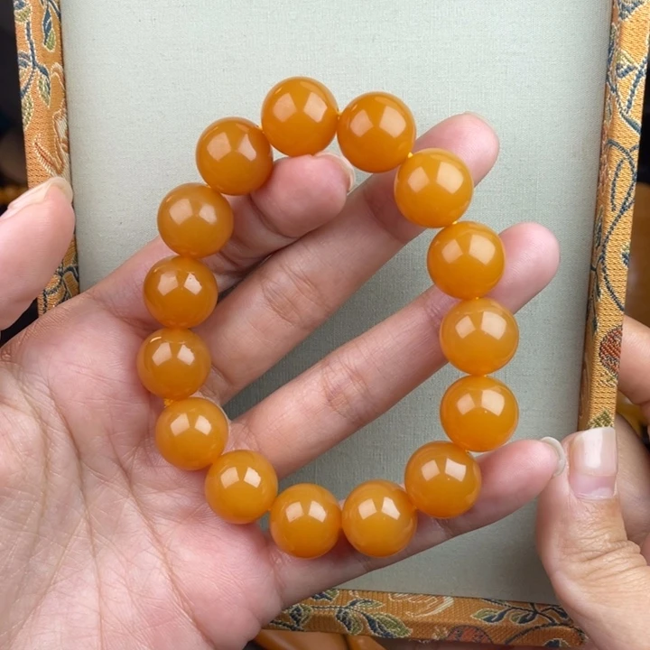 石英质玉（缅黄）手串未镶嵌火****瓜