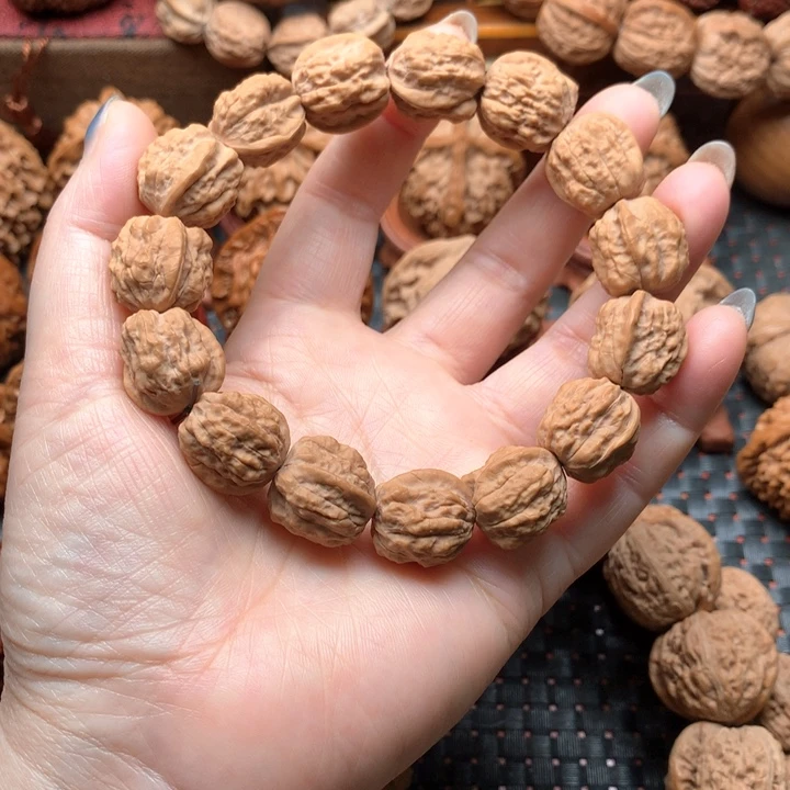 1.7蛤蟆头异型手串