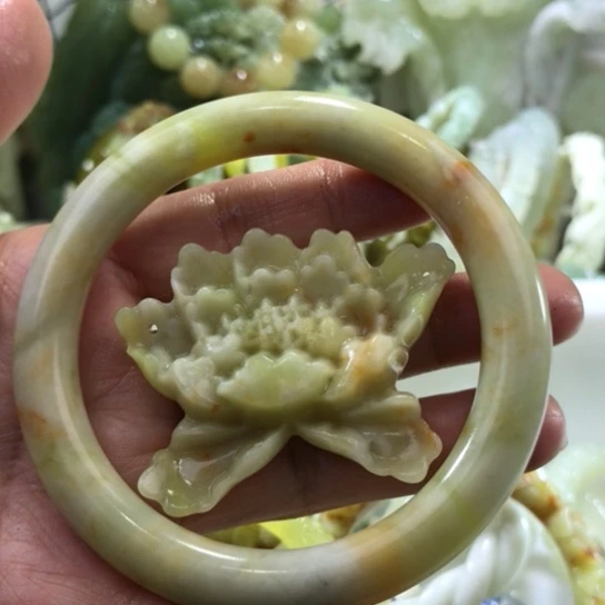 岫玉未镶嵌手镯62