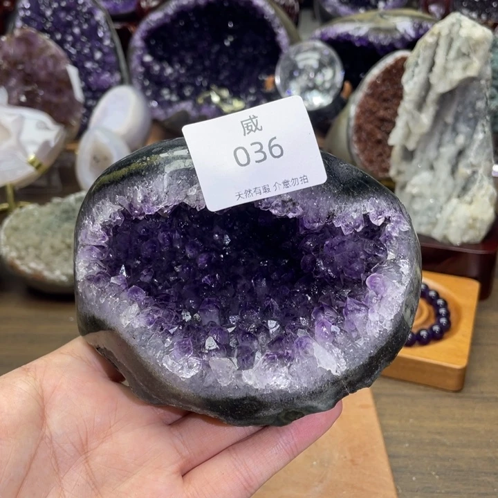 未镶嵌珠宝半成品水晶