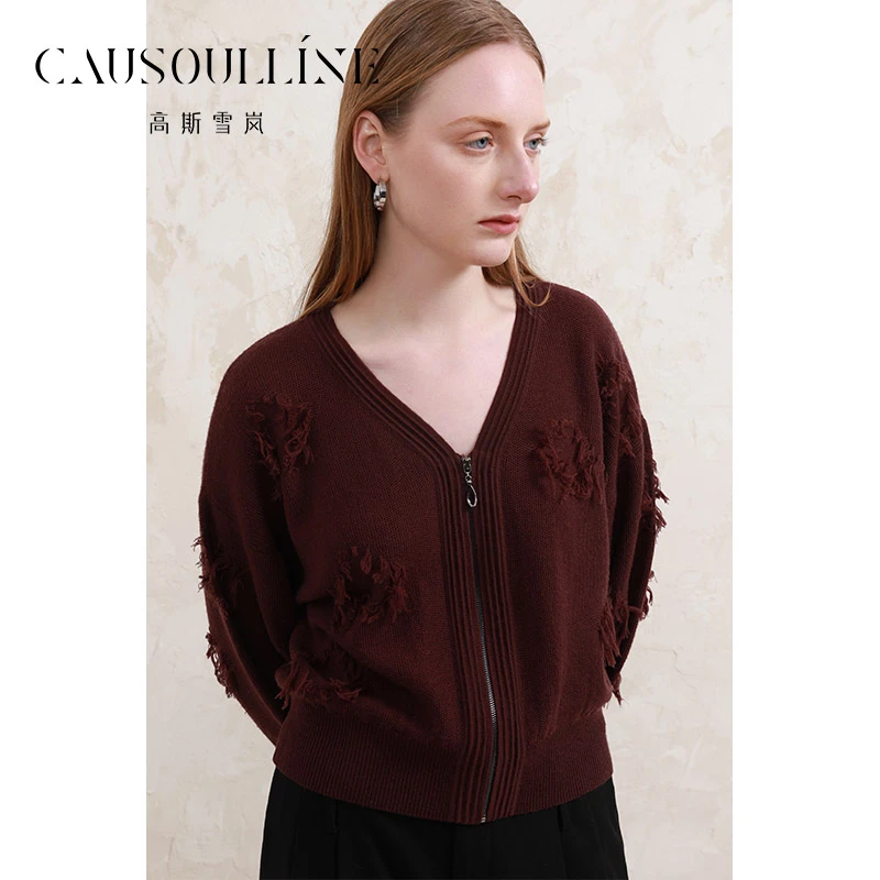 高斯雪岚【春季上新】气质时尚百搭V领长袖拉链衫针织女25113173
