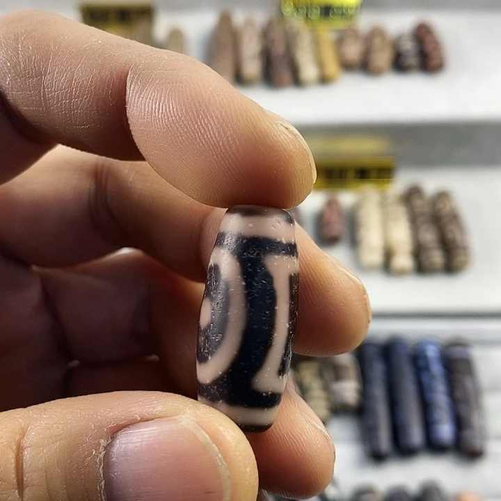 玛瑙/玉髓合金颈饰