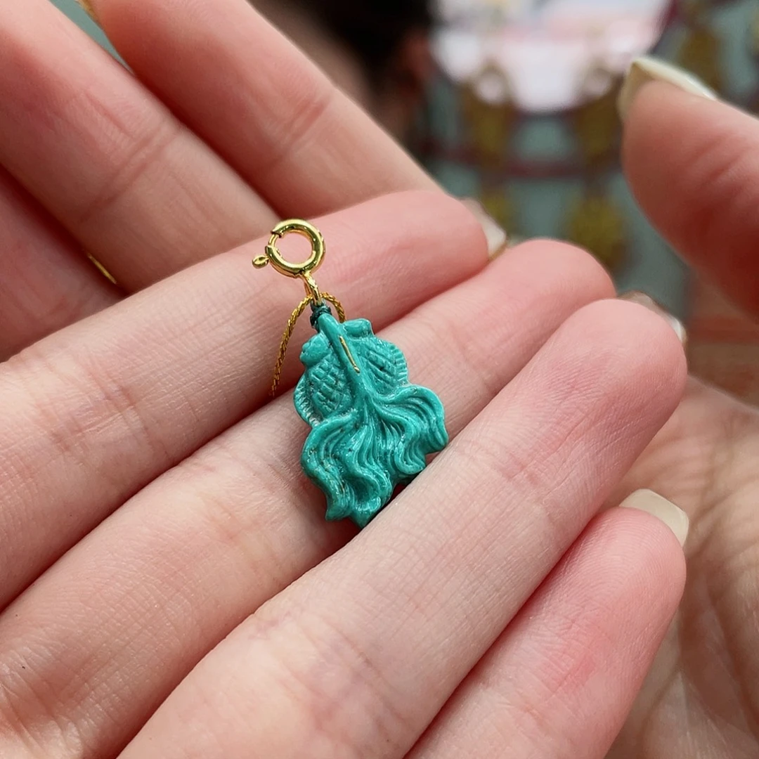 绿松石颈饰未镶嵌