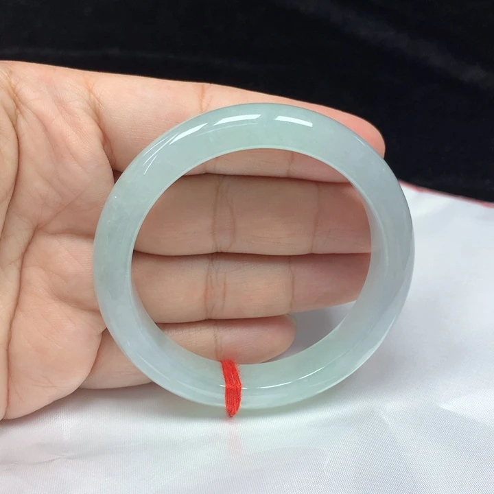 翡翠手镯未镶嵌正圈55.5