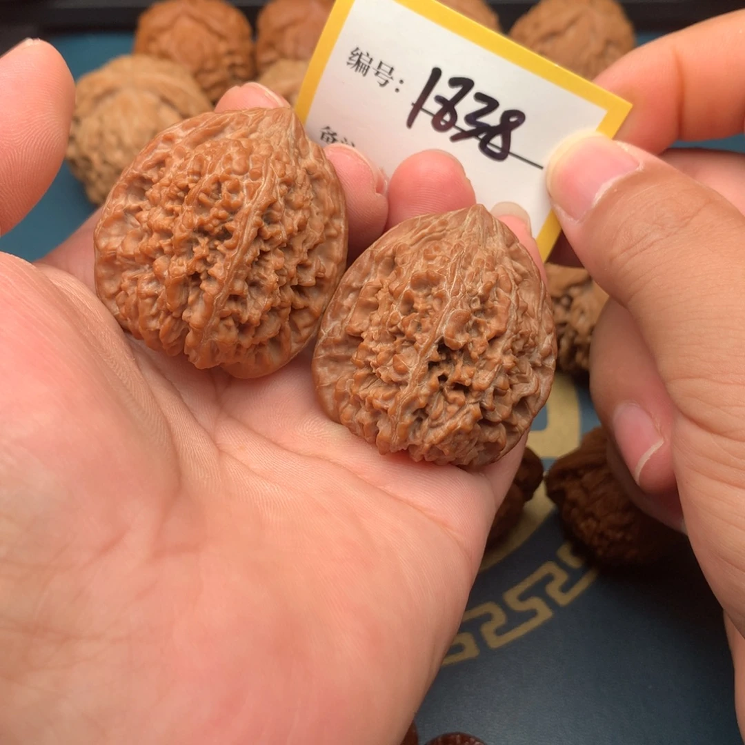 文玩核桃把件39全品老树百花山1838