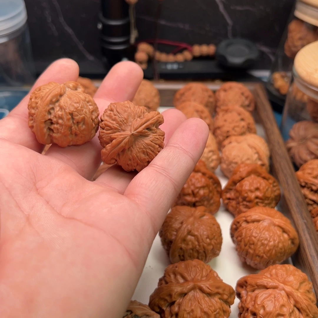 9***9大叶紫檀（黑酸枝木类）