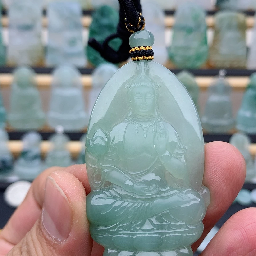 翡翠未镶嵌颈饰大势至菩萨