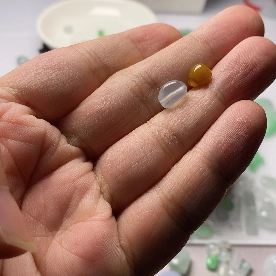 翡翠手串未镶嵌I****1天然翡翠