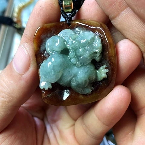 颈饰未镶嵌翡翠福豆豆珠宝翡翠颈饰