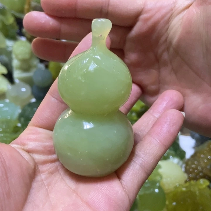 【闪购商品】未镶嵌蛇纹石玉把件