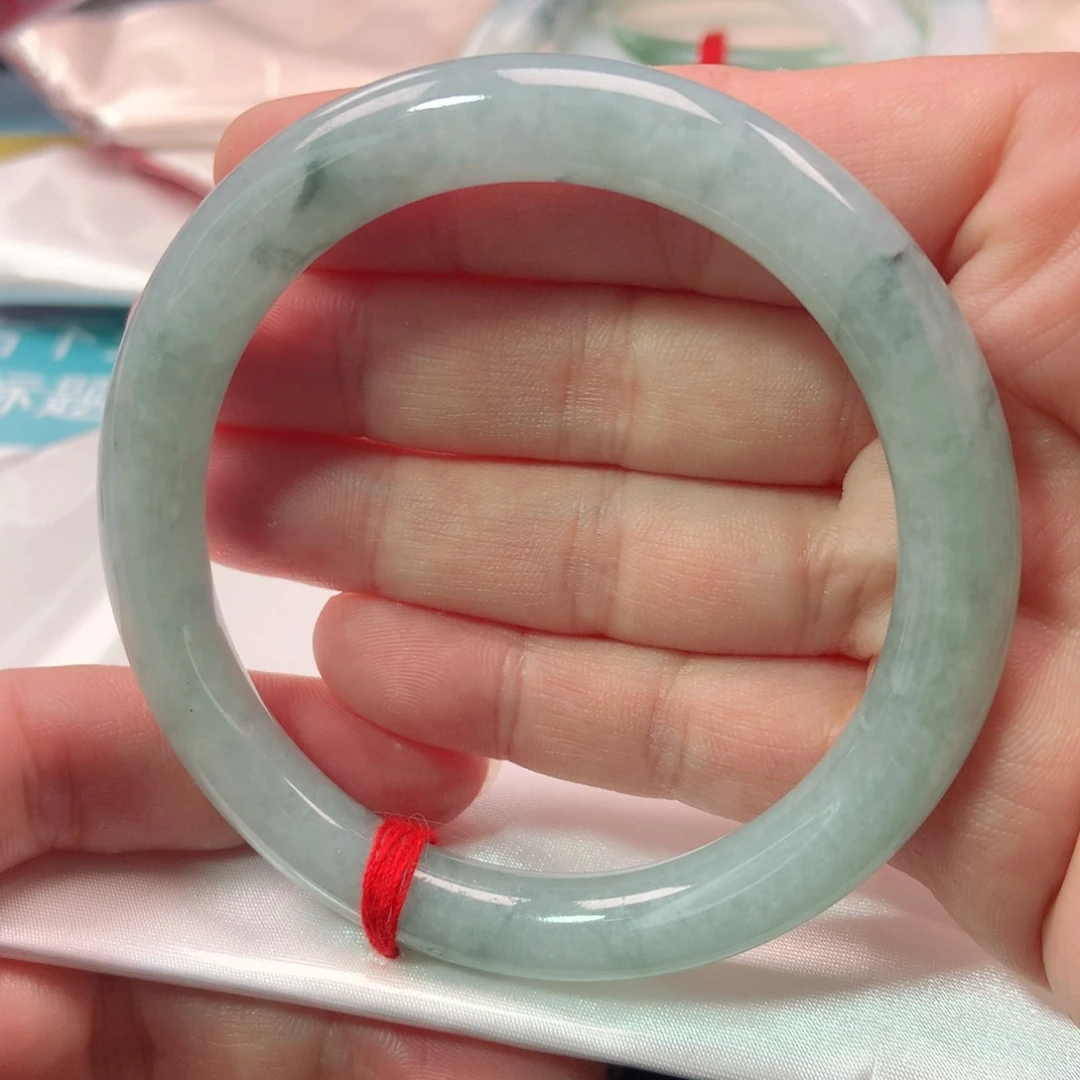 翡翠手镯未镶嵌0220号