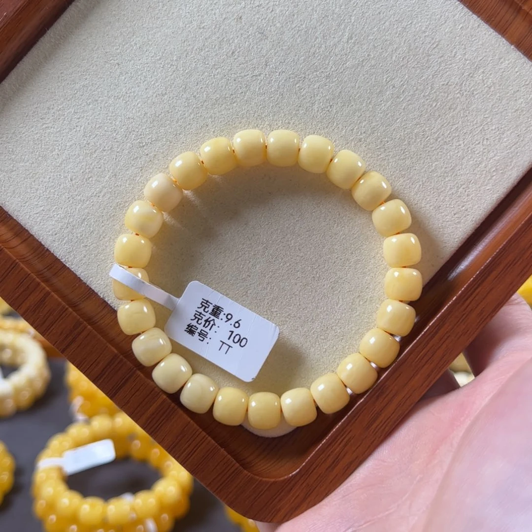 裸石琥珀未镶嵌8.6mm俄料浓白满蜡老型tt