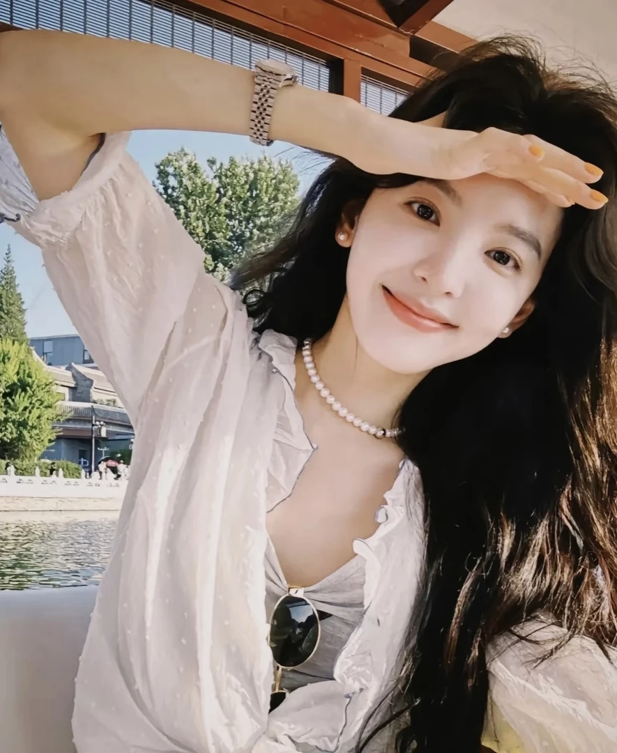 非金属仿珍珠项链 暖白时尚百搭优雅轻奢