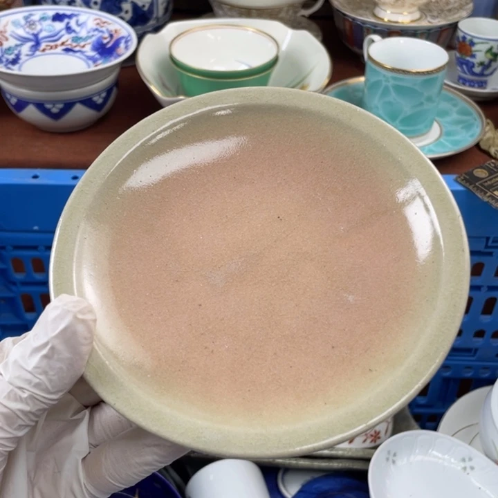 他家瓷器真美…开播了