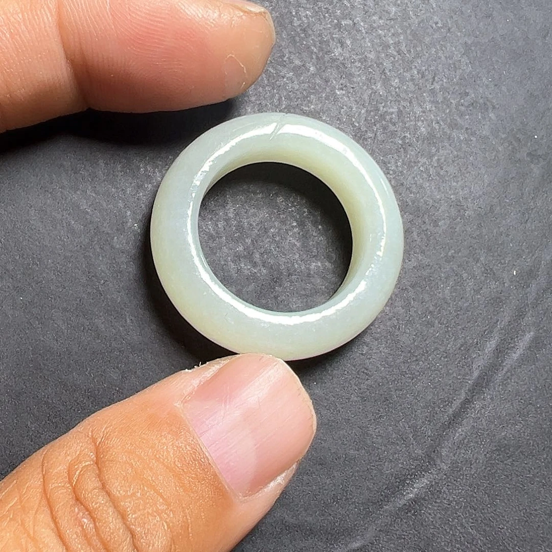 和田玉未镶嵌把件和田玉