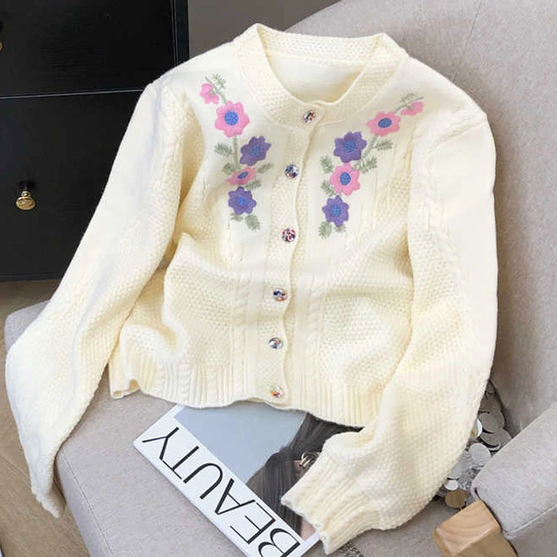 2025秋季新款时尚花朵刺绣针织毛衣开衫百搭法式小香风长袖外套女