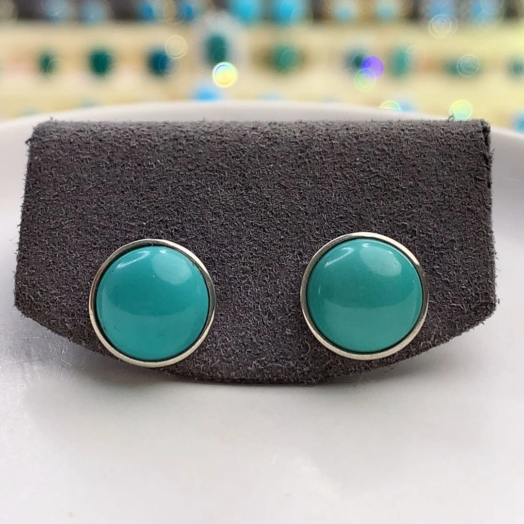 银S925镶嵌绿松石高瓷绿耳钉