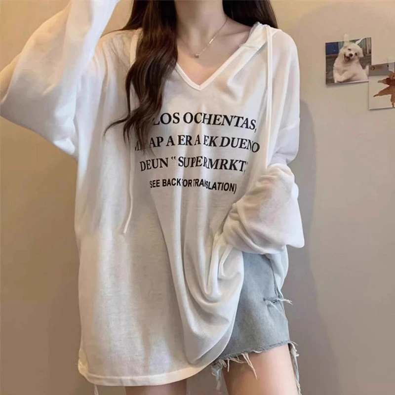 中长款v领连帽防晒薄款罩衫女装夏季2025新款宽松长袖t恤正肩上衣