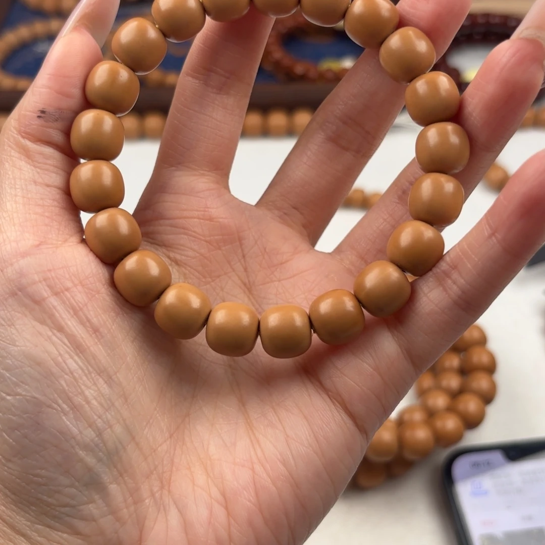 猴头核桃手串全品无暇自然走色老型11+（小龙岩）