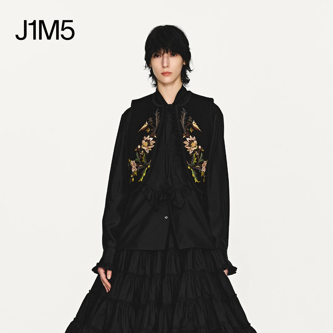 J1M5买手店 INTO THE EAST 25秋冬 花柄刺绣盘扣马甲 设计师品牌