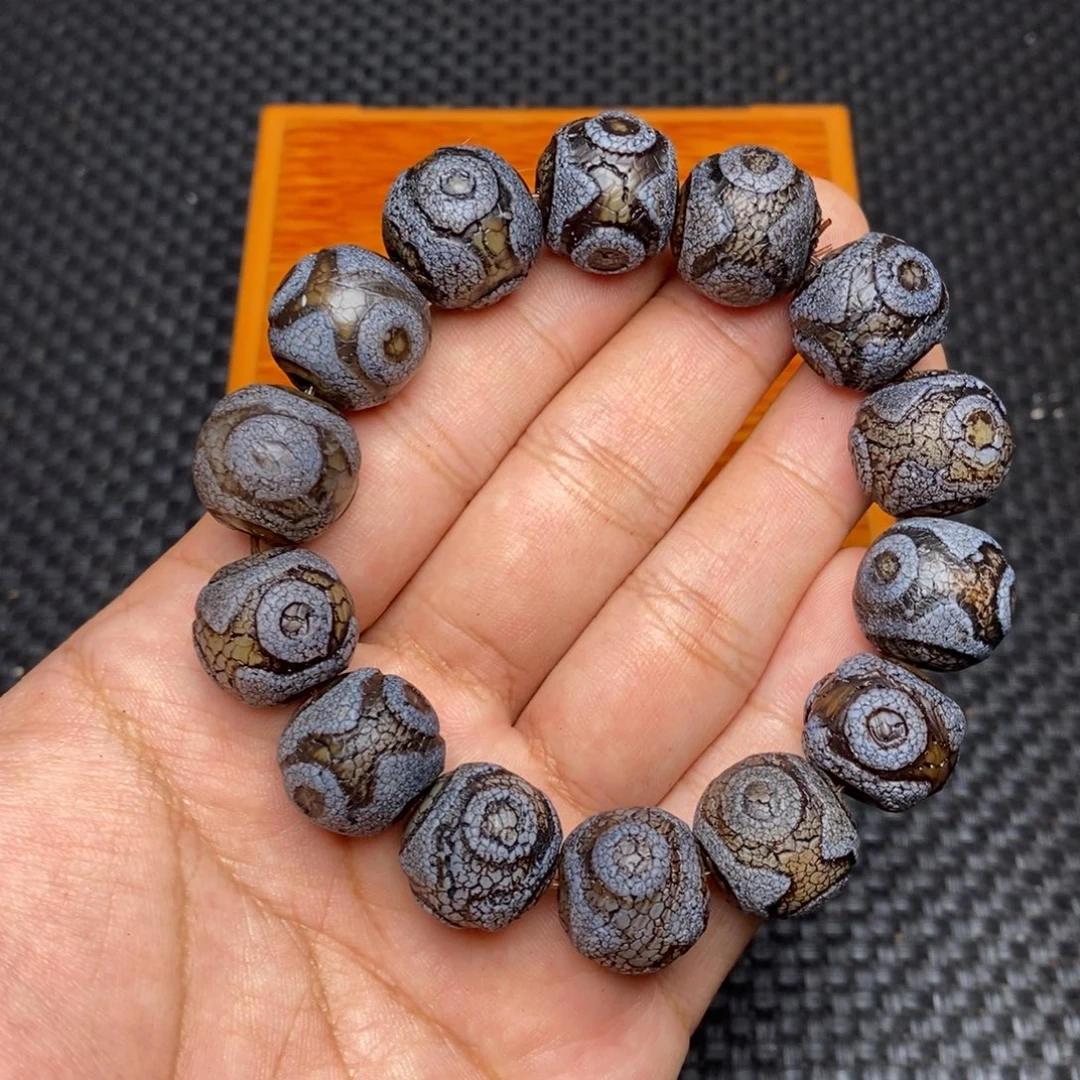 忻***店玛瑙/玉髓未镶嵌手链