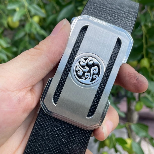 静面祥云自动扣搭配头层牛皮真牛皮腰带头层牛皮裤腰带腰带裤