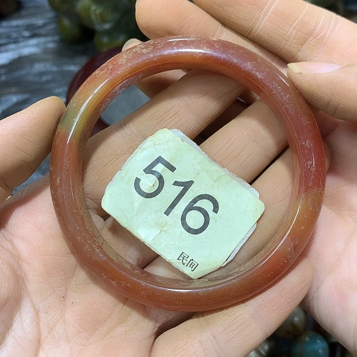 昵***喃玛瑙/玉髓未镶嵌颈饰