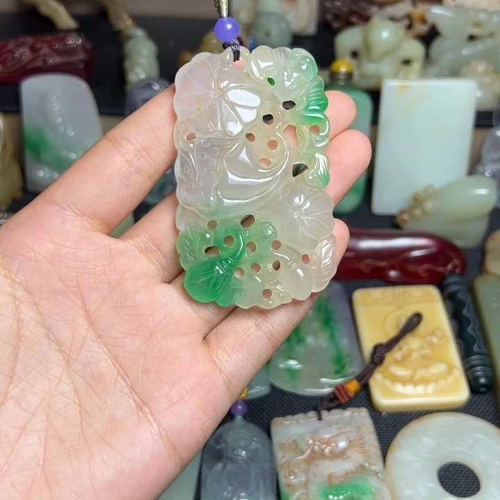 吊坠滴血莲花菩提