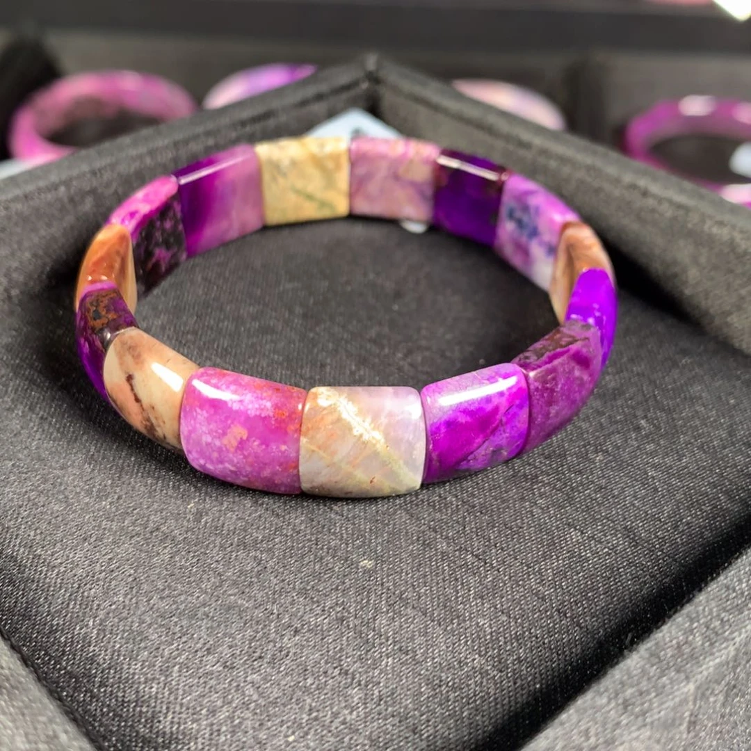 未镶嵌苏纪石（舒俱来）手牌