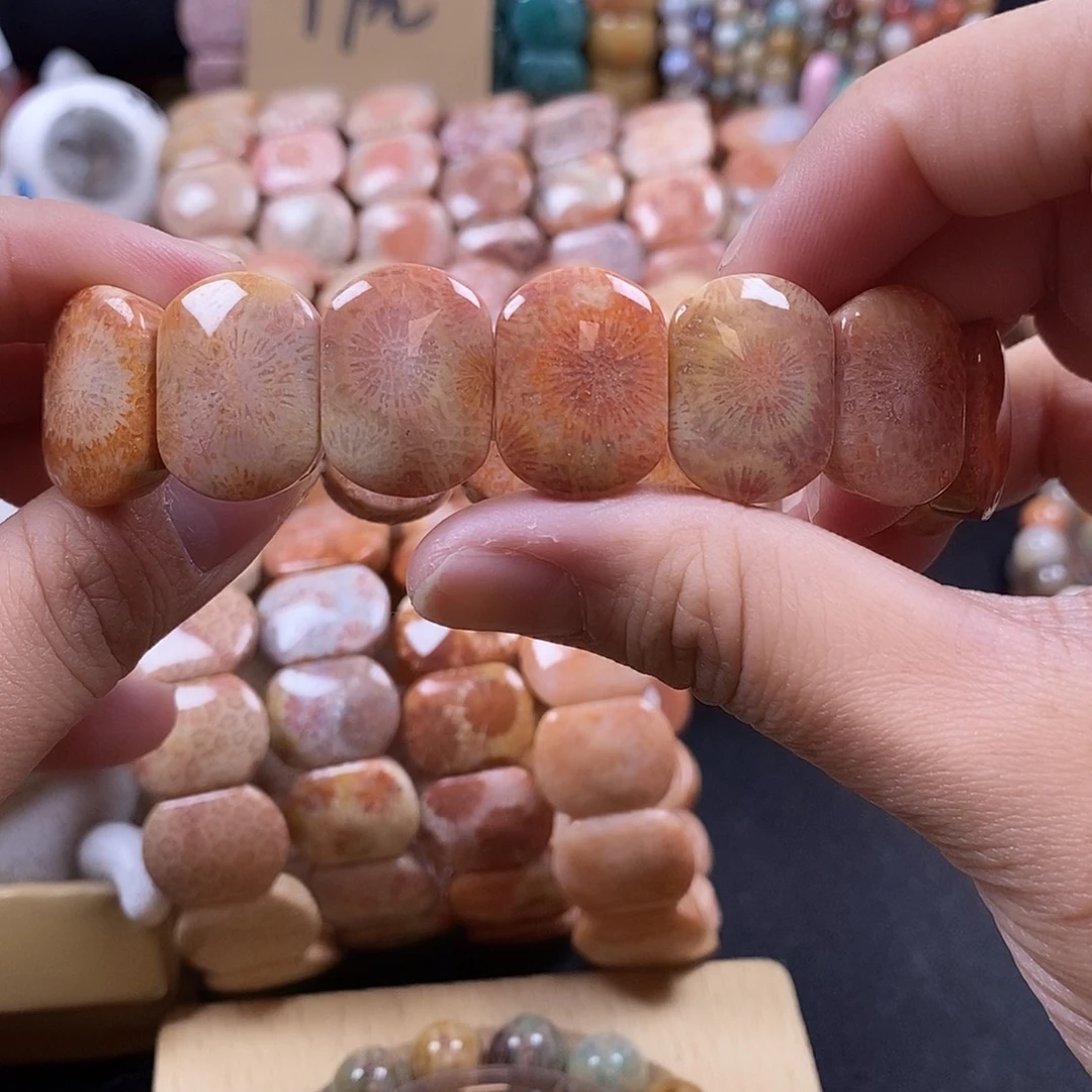 硅化珊瑚（珊瑚玉）未镶嵌手牌 上新 大花 77