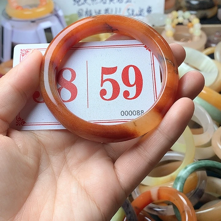 石英质玉（黄龙玉）未镶嵌手镯