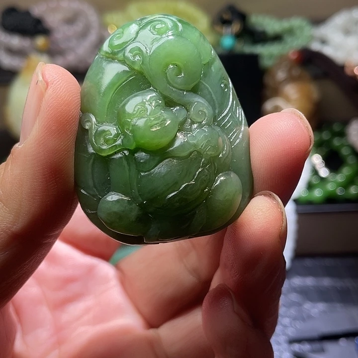 和田玉（碧玉）未镶嵌颈饰