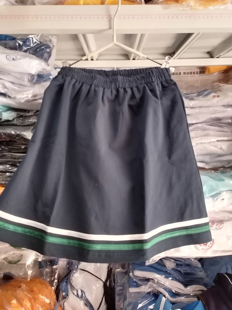 实小超薄四面弹裙子女孩运动校服裙子