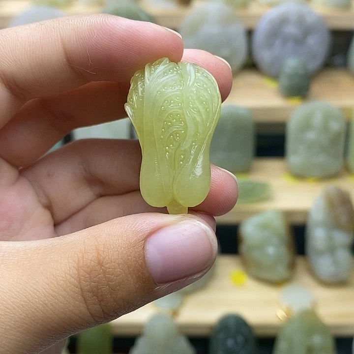 未镶嵌和田玉挂件