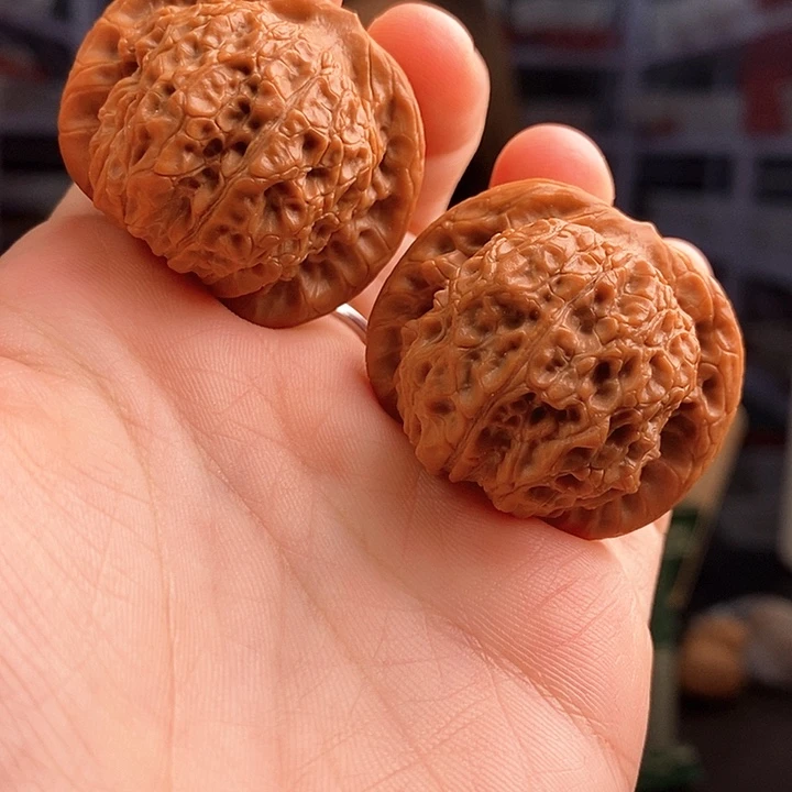 把件文玩核桃血麒麟39