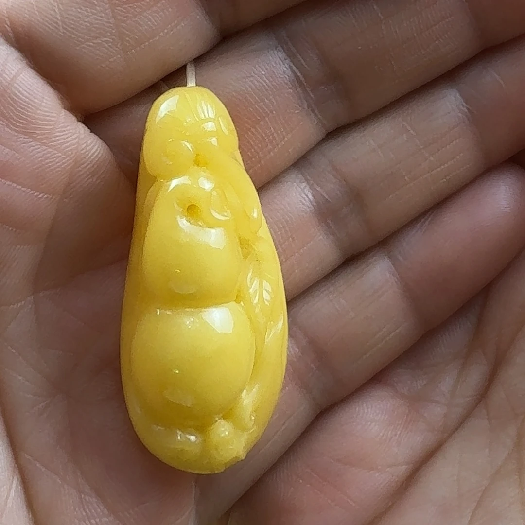 蜜蜡未镶嵌裸石48